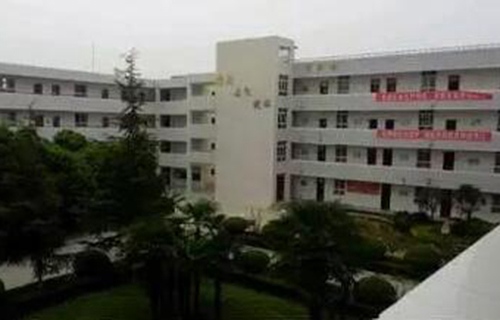扬中市职业中学图片