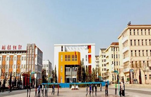 高平中等专业学校图片