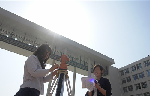 山东城市建设职业学院图片