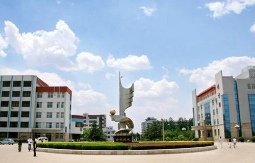 山东经贸职业学院图片