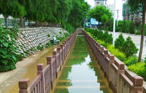 阜阳市工商贸易学校图片