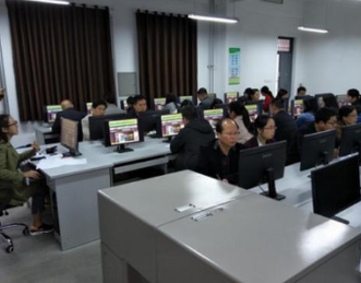 福泉市职业高级中学图片