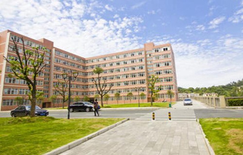 玉林市模具制造技术学校