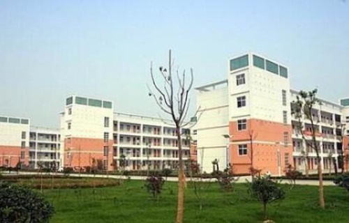 沭阳市技工学校图片