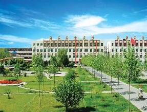 陆川县中等职业学校图片