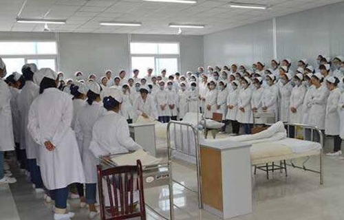 陆川县卫生学校图片