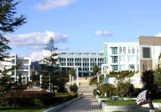 贵州工程应用技术学院五年制大专图片