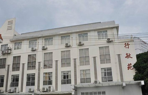 百色市职业技术学校图片