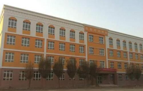 田阳县职业技术学校图片