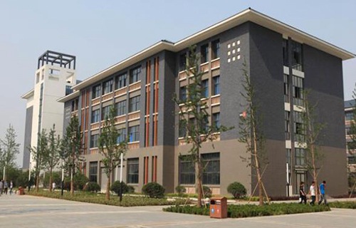 常州市电子技工学校