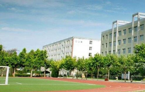 靖西县中等职业技术学校图片