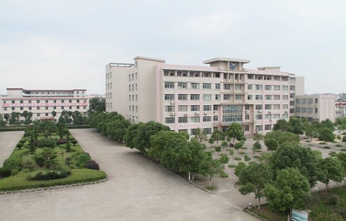 江西农业工程职业学院五年制大专图片