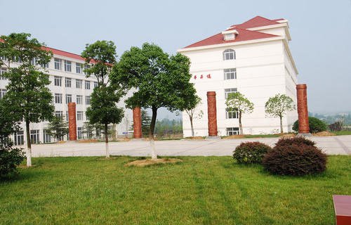 安徽合肥信息工程学校图片