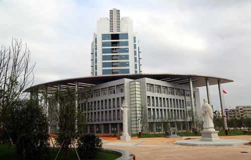 江西中医药高等专科学校五年制大专图片