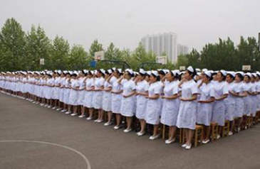 贵阳卫校图片