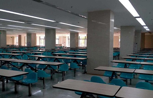 合山市职业技术学校图片