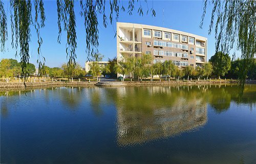 江西旅游商贸职业五年制大专学院图片