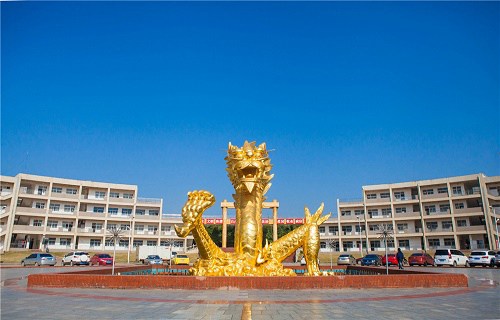 江西旅游商贸职业五年制大专学院图片