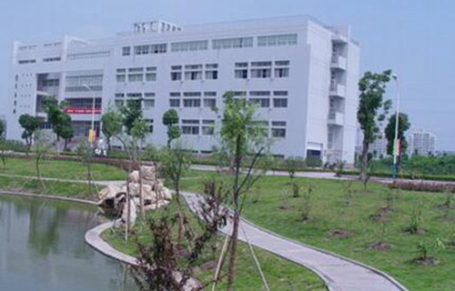 姜堰市溱潼职业技术学校图片