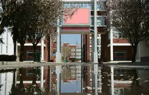 亳州工业学校图片
