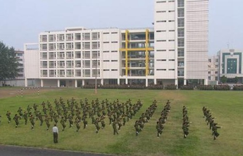 姜堰市职工学校图片