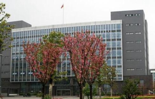 靖江市职业高级中学图片