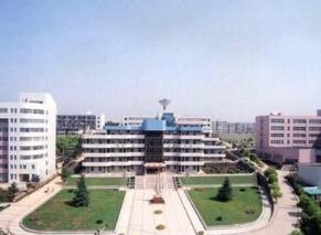 重庆市机械电子高级技工学校五年制大专图片