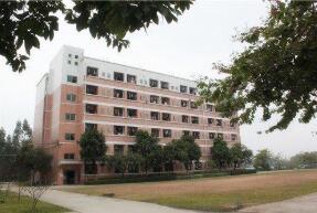 海安市技工学校图片