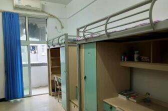 重庆市红春藤技工学校图片