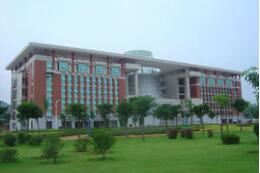 山东贸易职工大学图片