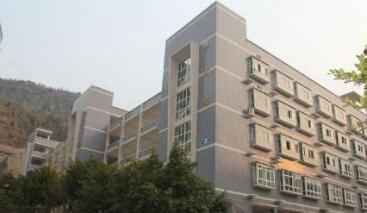 重庆市云阳职业教育中心图片