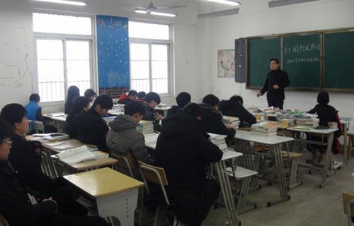 合肥汽车机械技术学校图片