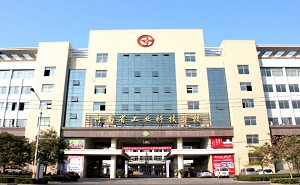 河南工业科技学校图片