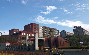 平顶山中医药学校图片