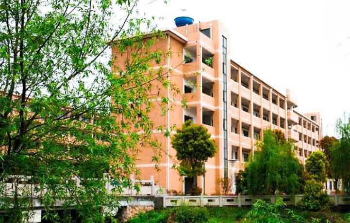 海盐县技工学校图片