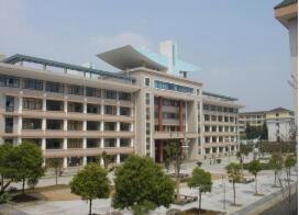扬州市建筑技工学校图片