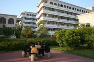 嘉兴市汽车技术学校图片