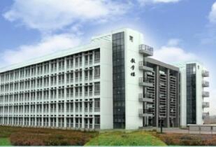 安庆医药高等专科学校五年制大专图片