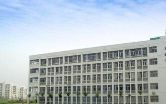 安庆医药高等专科学校五年制大专图片