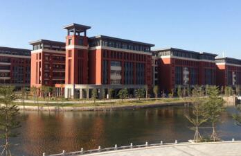 山东医科大学卫生学校图片