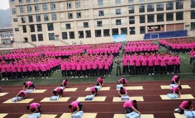 重庆铁路运输高级技工学校图片
