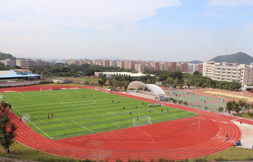山东烟台商业学校图片