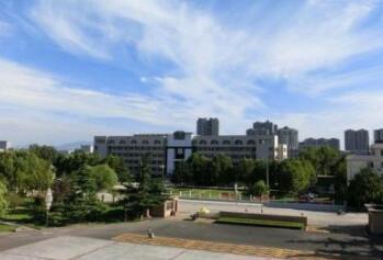 泰安交通技工学校图片