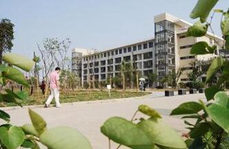 温州东瓯外经贸职业学校图片