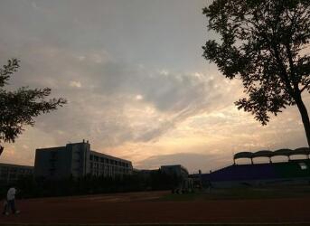 连云港市锦屏职业中学图片