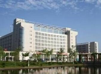 陕西国防工业技师学院图片