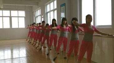 陕西机械高级技工学校图片