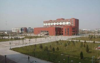 新沂市职教中心图片