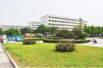 石家庄华兴科技工程学校图片