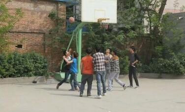 陕西渭南商贸技工学校图片